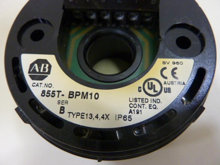Used ALLEN BRADLEY Mounting Base 855T-BPM10 SER B #50203