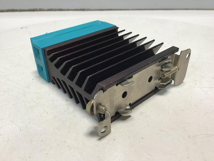 Used CONTINENTAL INDUSTRIES Solid State Relay RSDA-660-25-1DE #138144