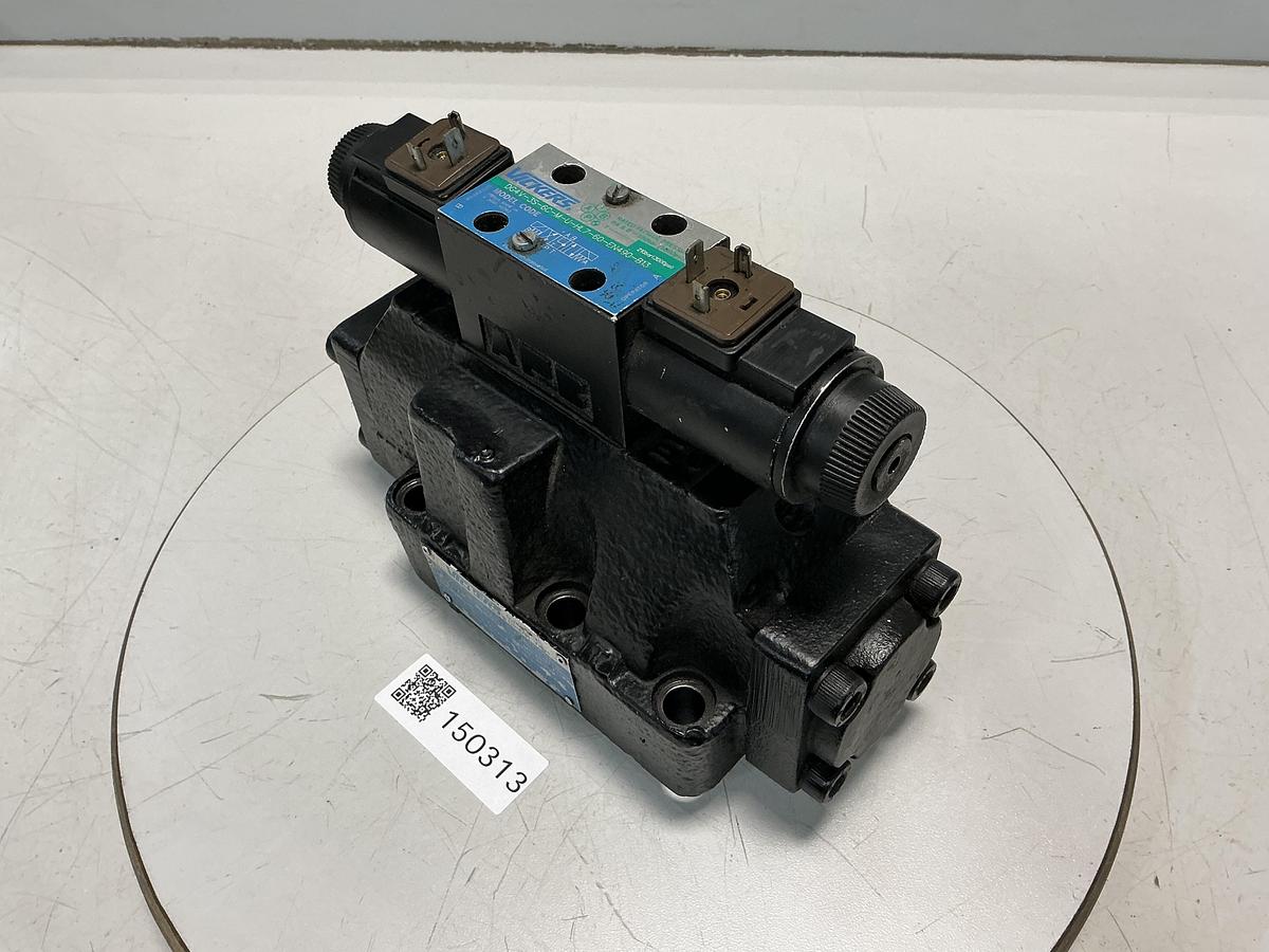 Used VICKERS DG4V-3S-6C-M-U-HL7-60-EN490-B13