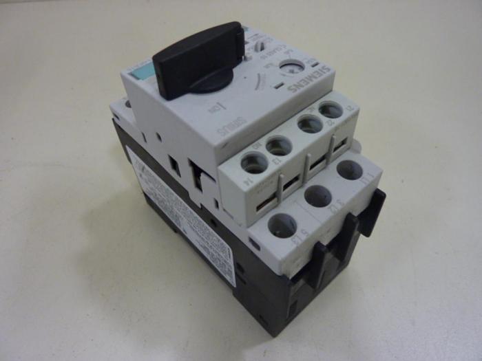 Used SIEMENS 0.5 Amp Circuit Breaker 3RV1021-0FA15 #50135