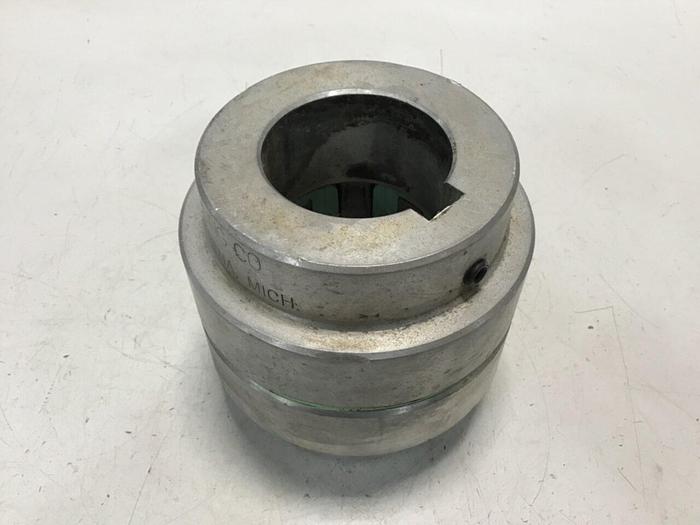 Used MAGNALOY COUPLINGS Motor Coupling 500 Used