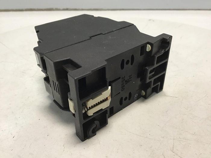 Used SIEMENS Contactor 3TF4010-0A #132777