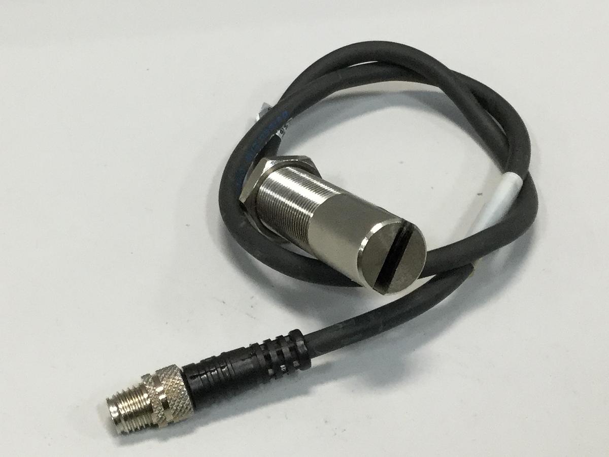 Used BAUMER ELECTRIC Proximity Sensor FEG 14.24/403858 USED