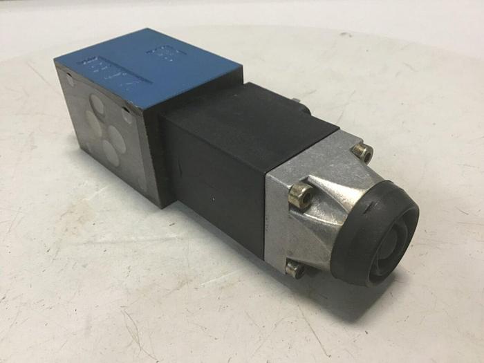 Used REXROTH Valve 4WE 6 D53 4WE6D53/AG24NZ4 Used