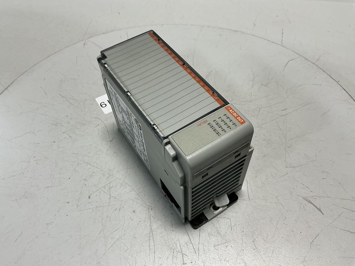 Used ALLEN BRADLEY 1769-OW16 SER A