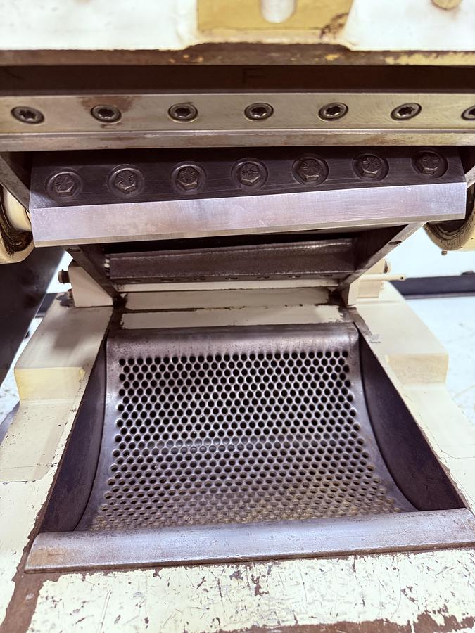 Used NELMOR G1012P1 Grinder Granulator Plastic USED #152634