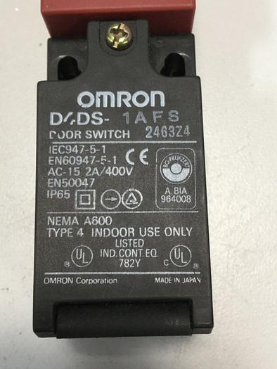 Used OMRON Safety Door Lock Switch D4DS-1AFS #103665