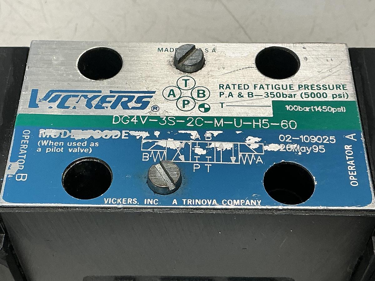 Used VICKERS DG4V-3S-2C-M-U-H5-60