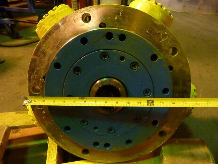 Used VICKERS Screw Motor HM/B100/Q/F3/30/PL322 Used