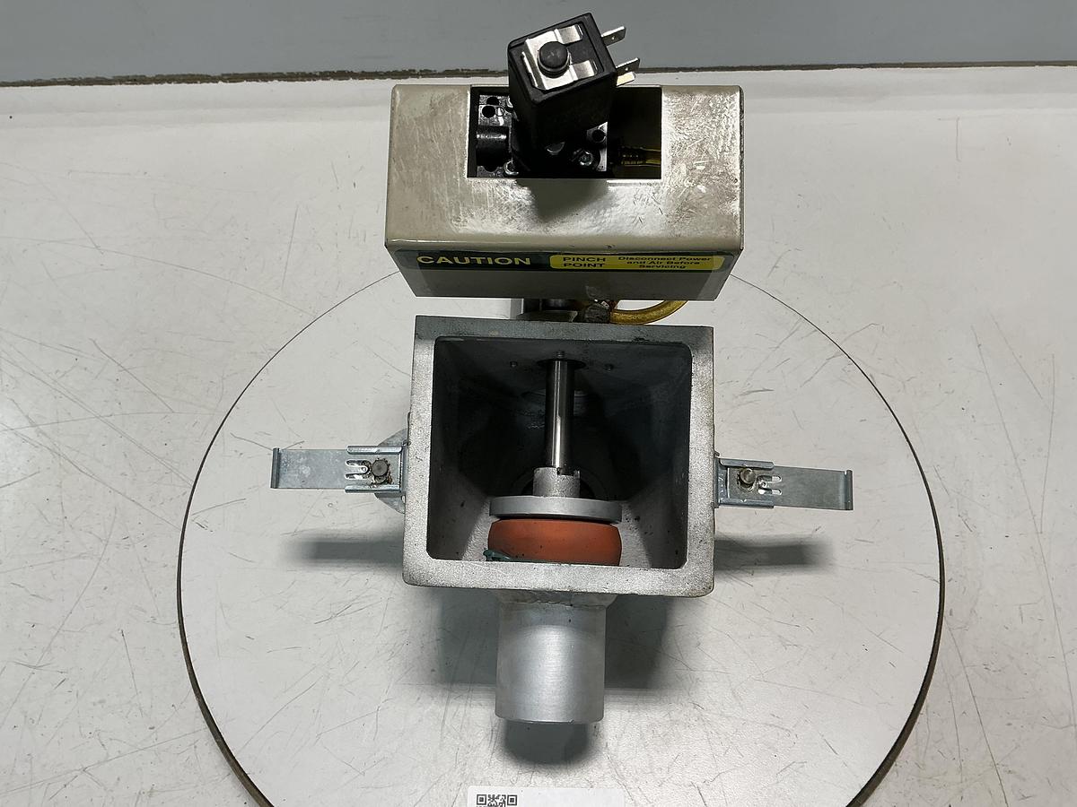 Used METAL FABRICATING NO MODEL NUMBER