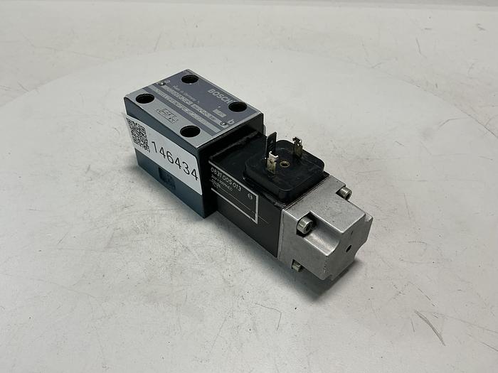 Used BOSCH 0 810 090 215