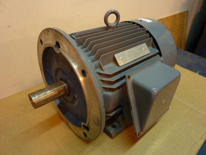 Used ELECTRODRIVES 5.5 HP Motor D132S #26781
