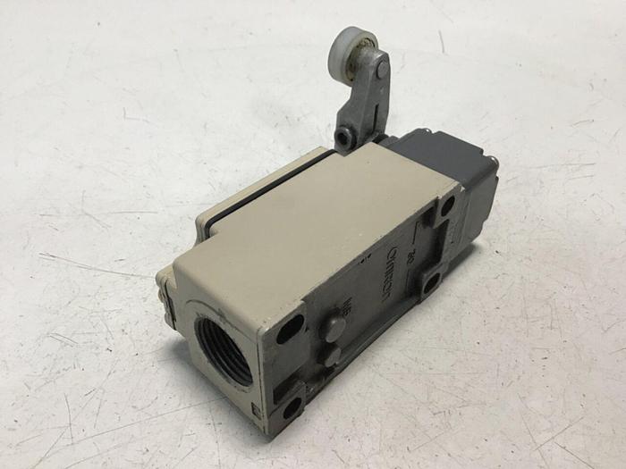 Used OMRON Limit Switch D4B-1111N #122013