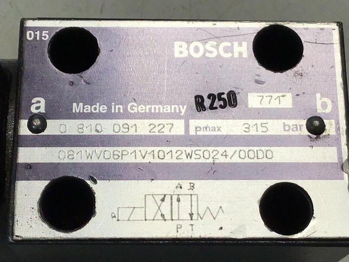 Used BOSCH Directional Valve 0 810 091 227 Used
