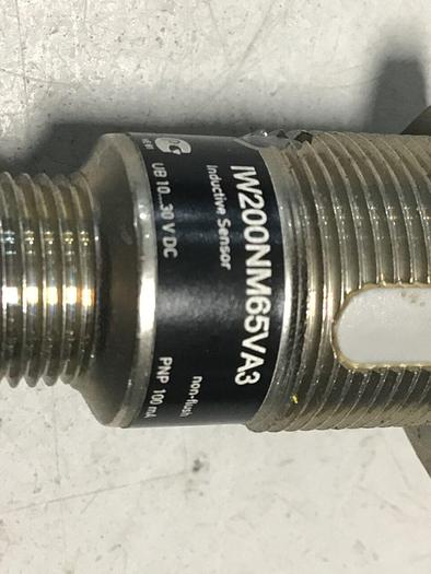 Used WENGLOR Inductive Sensor IW200NM65VA3 #115143