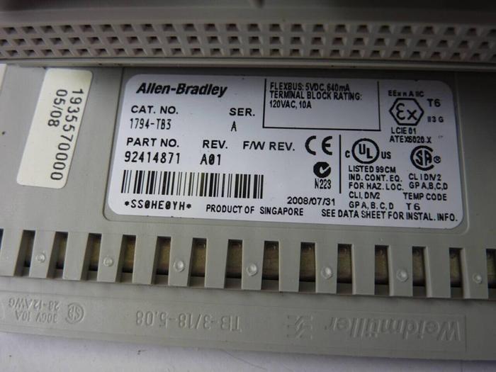 Used ALLEN BRADLEY I/O Module 1794-OB16 SER A #50500