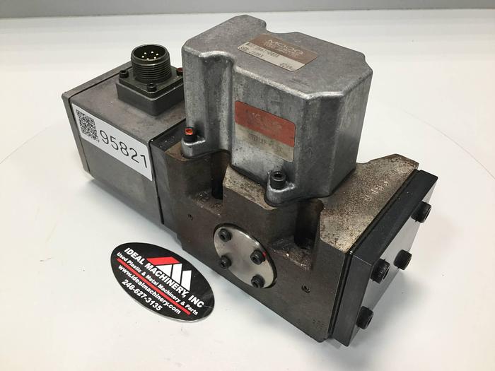 Used MOOG Servo Valve J661-040A Used