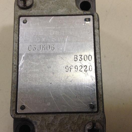 Used TELEMECANIQUE Limit Switch C3JK06 #72915