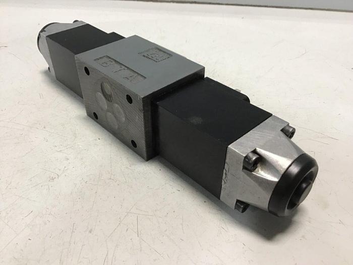 Used REXROTH Directional Control Valve 4WE6J53/AG24NZ4 #125938