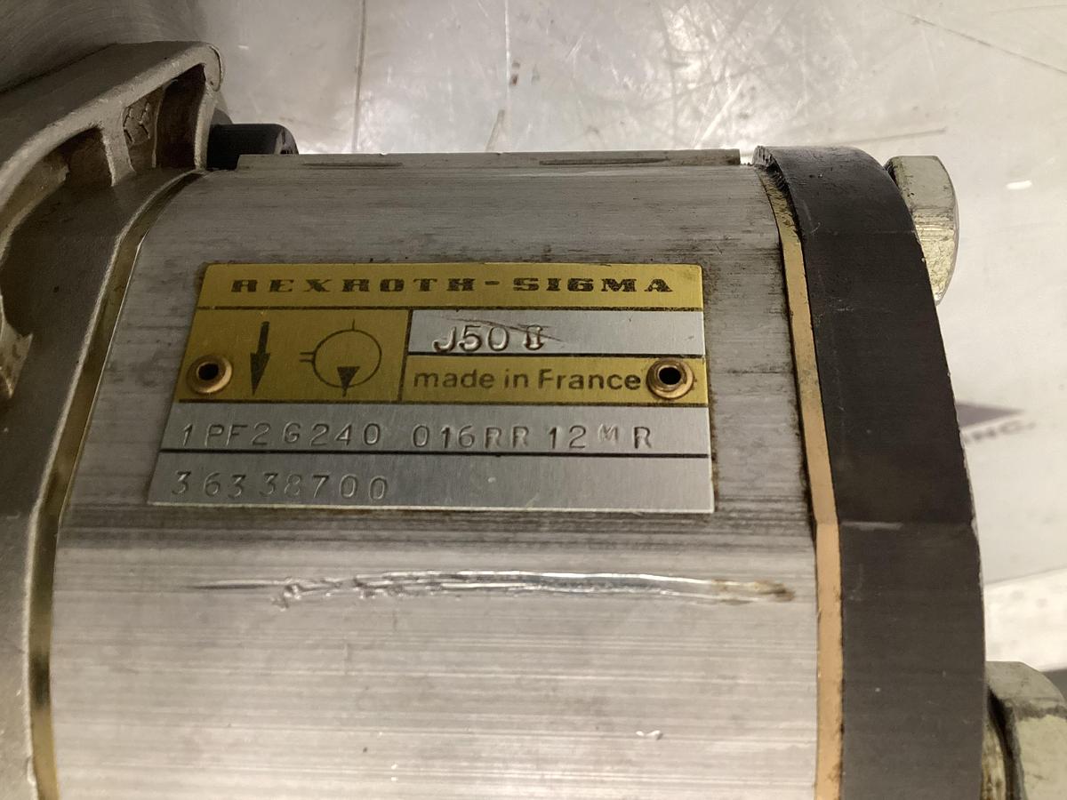 Used BRUENINGHAUS AA10VS045DFR1/31R-PKC62K01-S0128