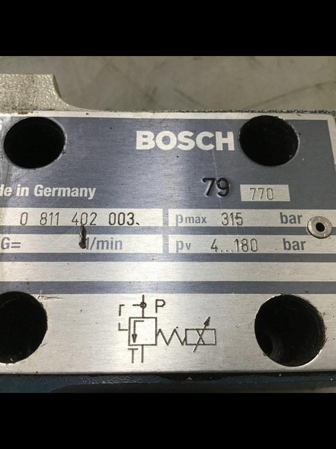 Used BOSCH Valve 0 811 402 003 Used