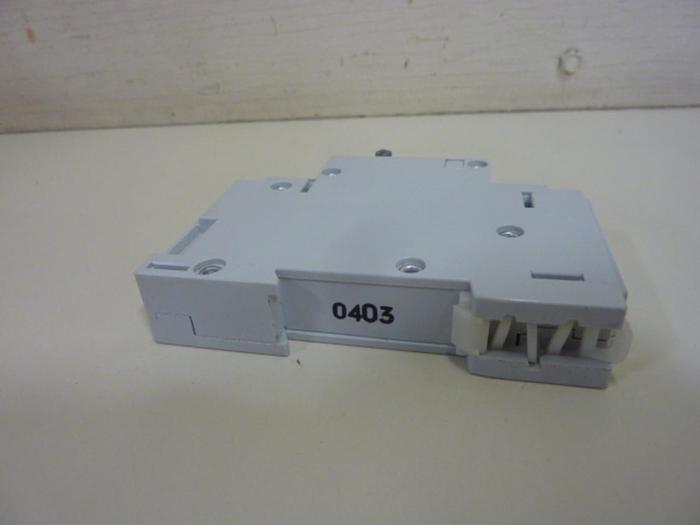 Used ALLEN BRADLEY 6 Amp Circuit Breaker 1492-CB1/G060 SER C #64477