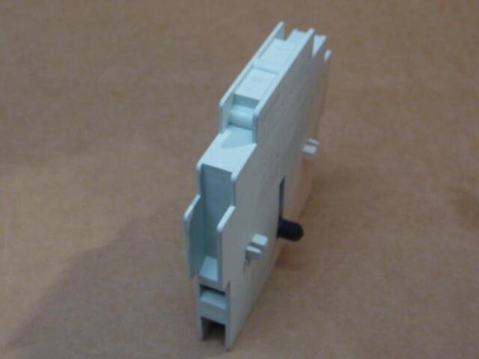 Used SIEMENS Contact Block 3RA1924-2B #50459