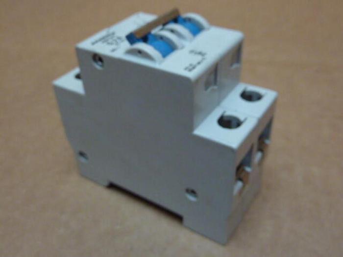 Used SCHRACK 2 Amp Circuit Breaker SD-82G 2A #27888