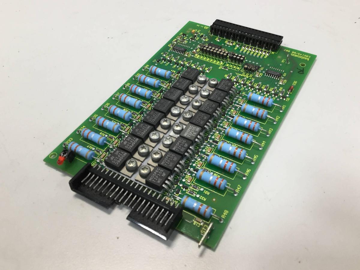 Used BACHMANN ELECTRONIC Output Card CA16/P2.5S  E06149/00 USED