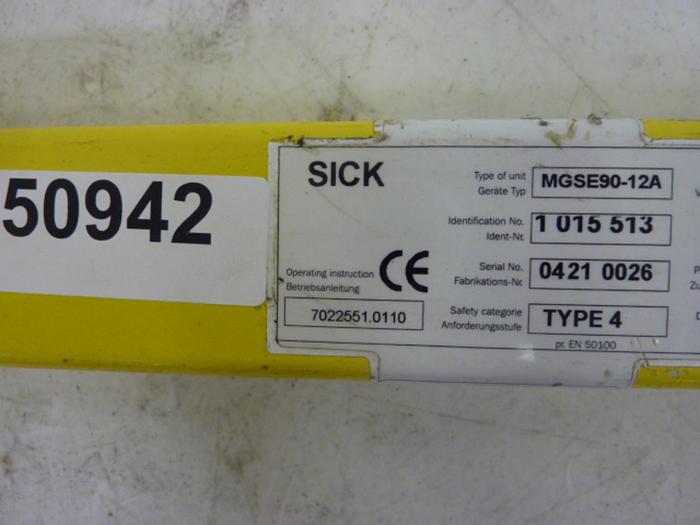 Used SICK OPTIC ELECTRONIC Light Curtain Receiver MGSE90-12A #50942