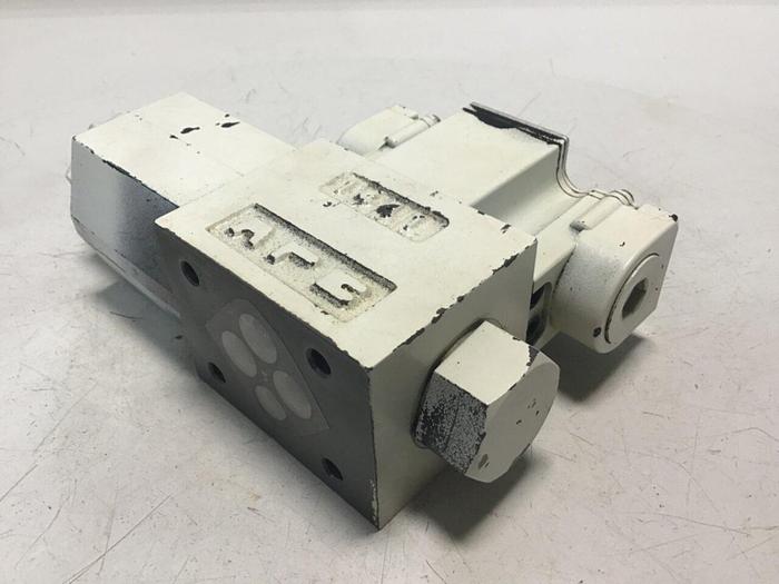 Used YUKEN Directional Valve DSG-01-2B2-D24-5079 #129686