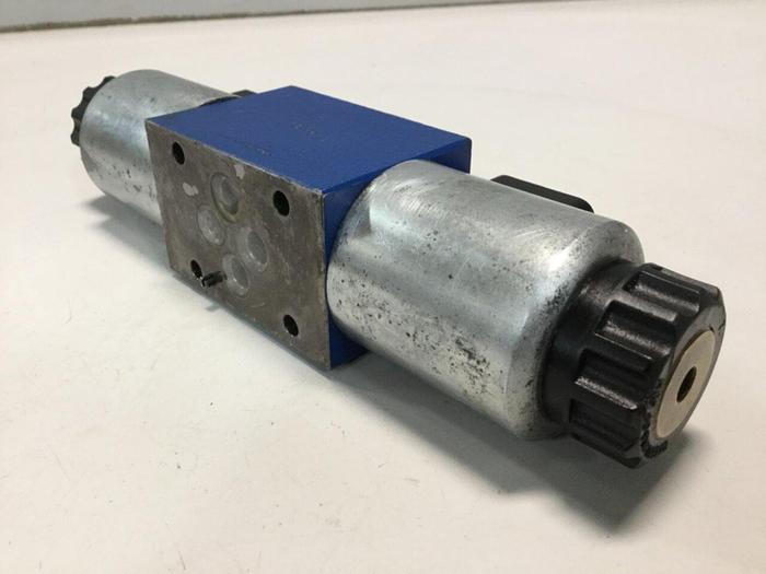 Used MANNESMANN REXROTH Hydraulic Valve 4WE6G2-60/EG24N9K4 #111275
