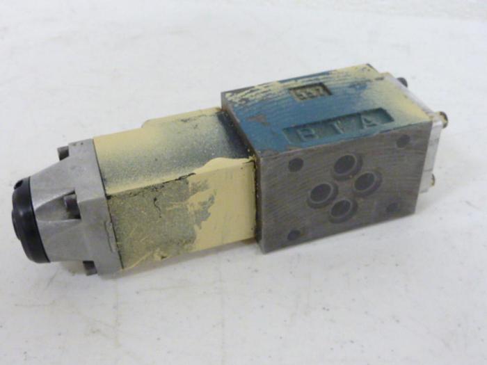 Used REXROTH Valve 4WE6Y53AG24NK4 #102439