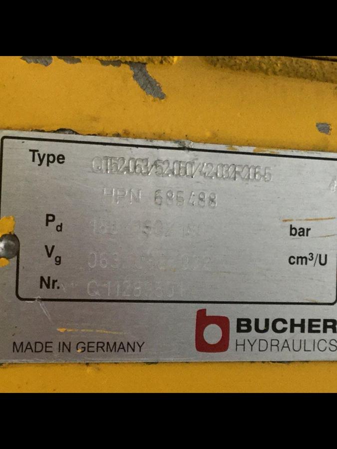 Used BUCHER Hydraulic Gear Pump QT52C63/52050/42032R2C65 #106926