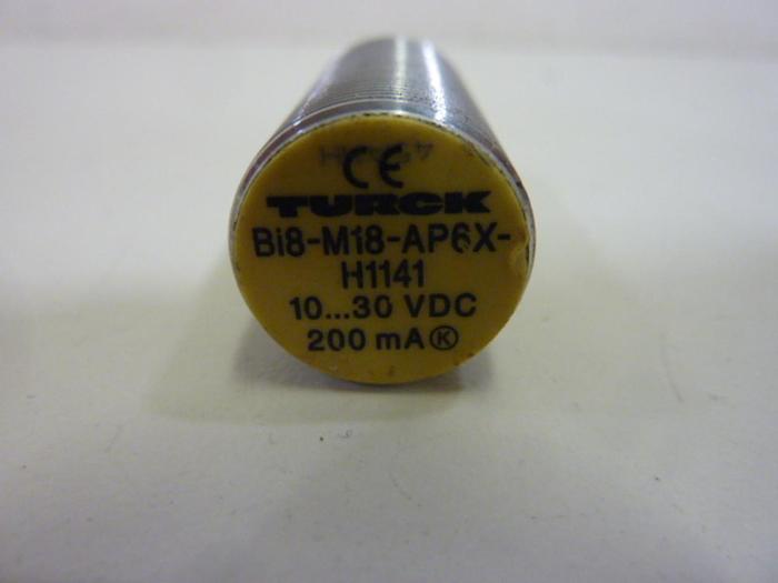 Used TURCK ELEKTRONIK Proximity Sensor BI8-M18-AP6X-H1141 #47189