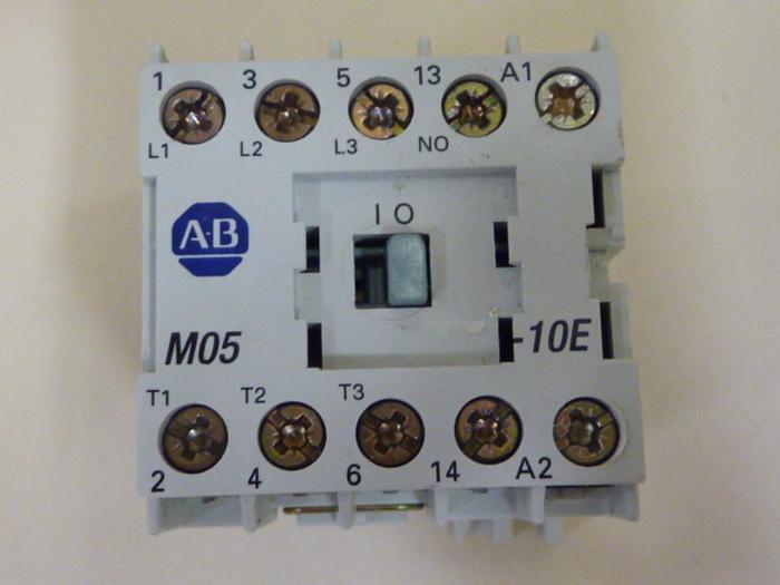Used ALLEN BRADLEY Mini Contactor 100-MO5N.3 SER A #55524
