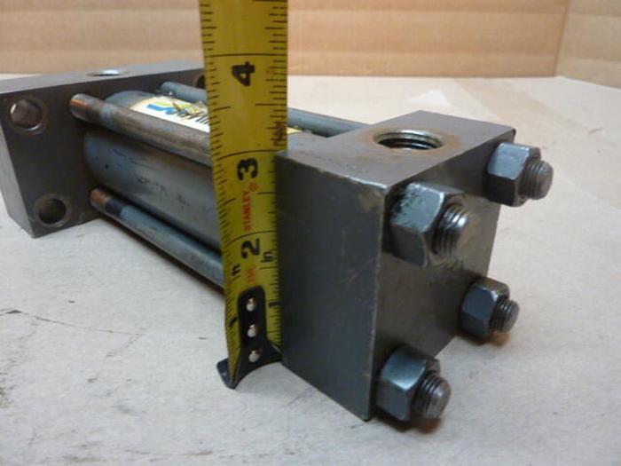 Used MILLER FLUID POWER Hydraulic Cylinder H67B2B #32330