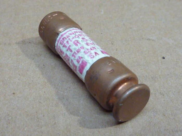 Used GOULD / SHAWMUT 5 Amp Fuse TR5R #33627