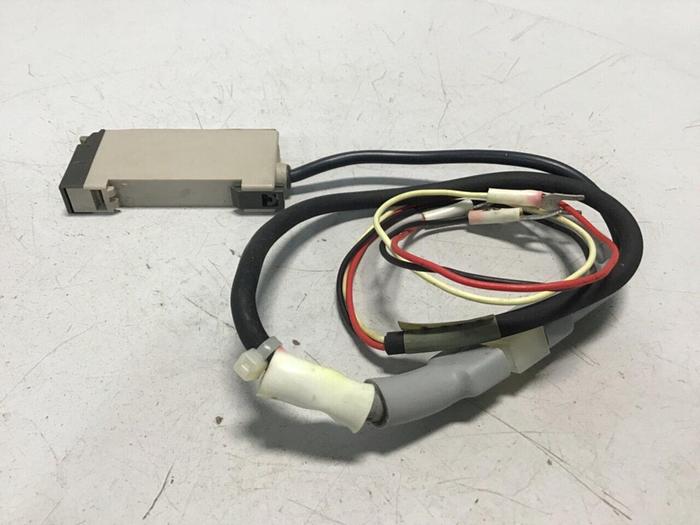 Used OMRON Photoelectric Sensor E3X-NH11 #128494