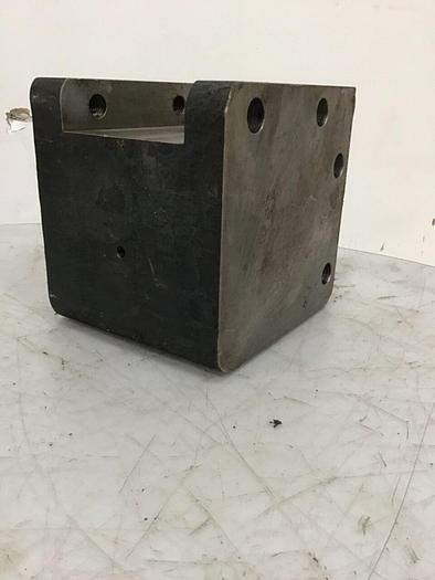 Used CINCINNATI MILACRON Clamp Spacer 3930128 #125637