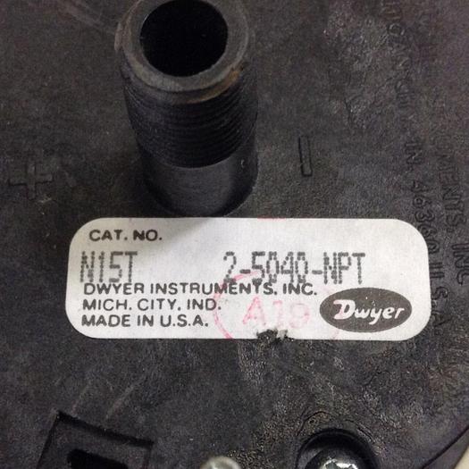 Used DWYER Gauge N15T 2-5040-NPT #83920