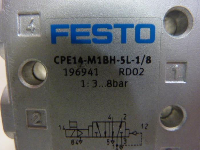 Used FESTO Directional Control Valve CPE CPE14-M1BH-5L-1/8 #52628