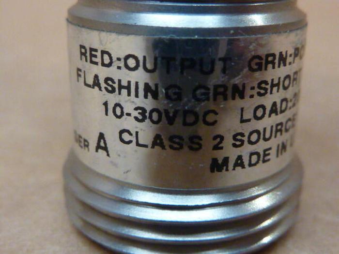 Used ALLEN BRADLEY Proximity Switch 871TM-D5NP18-N4 SER A #31521