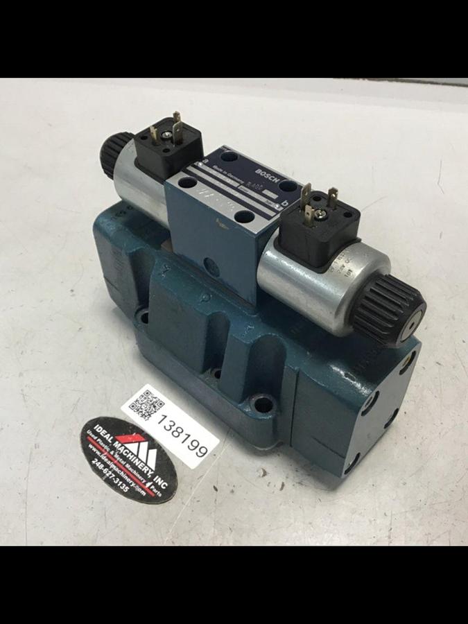 Used BOSCH Directional Valve 0 810 091 423 Used
