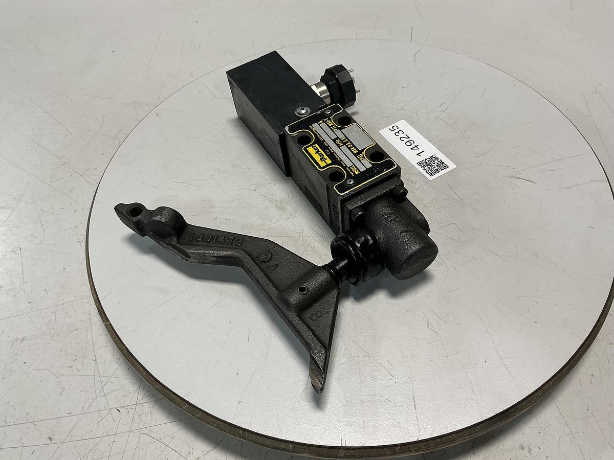 Used PARKER D1VMR4HN1075XB038