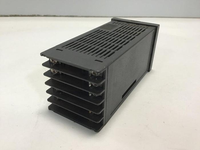 Used RKC Temperature Control CB100 FK02-MAB-NN/A USED