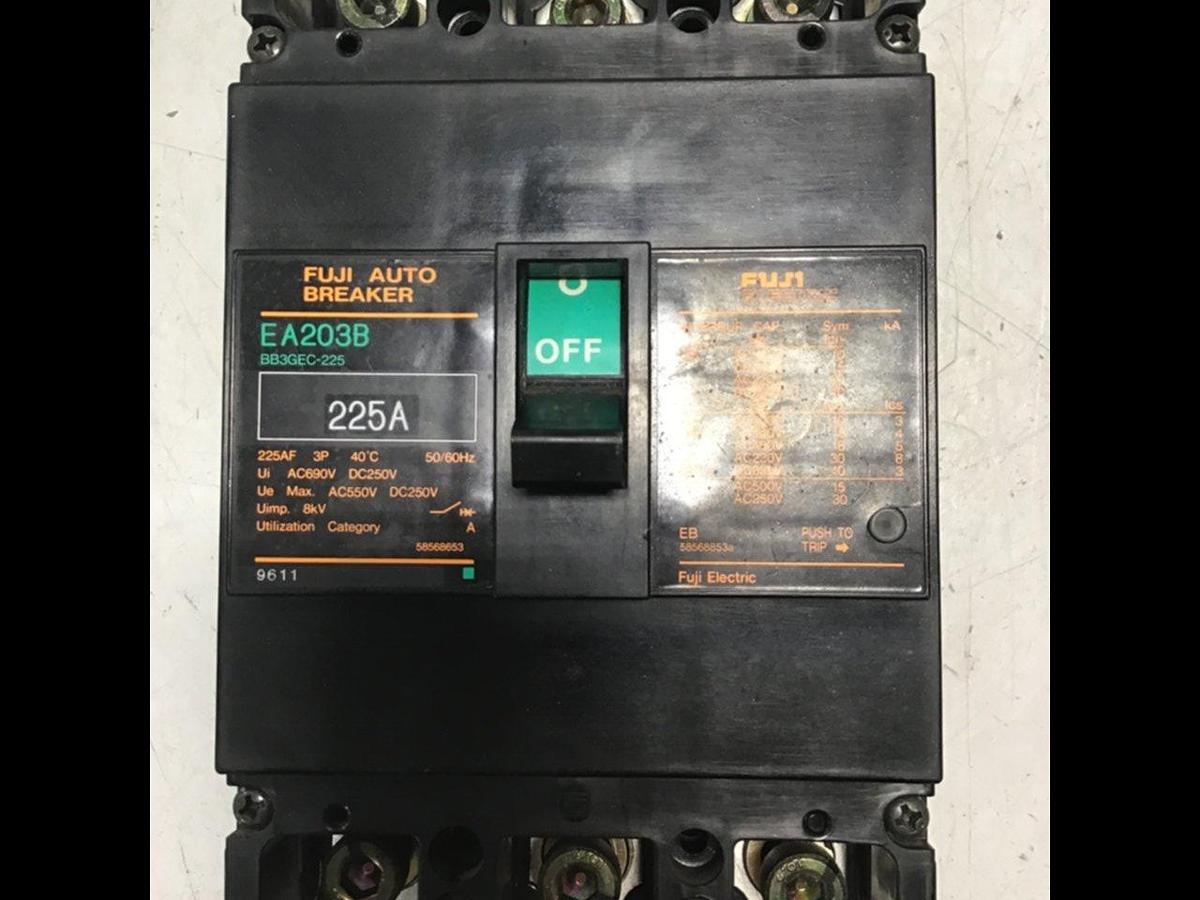 Used FUJI ELECTRIC 225 Amp Circuit Breaker EA203B-225 USED