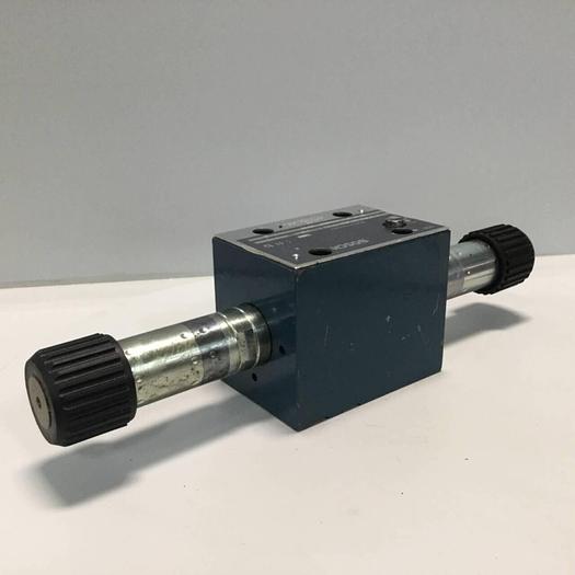 Used BOSCH Valve 0 810 001 944 #91515