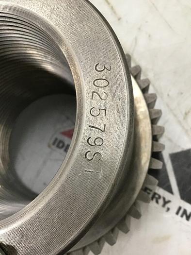 Used VAN DORN Die Height / Adjustable Tie Bar Nut 302579ST Used