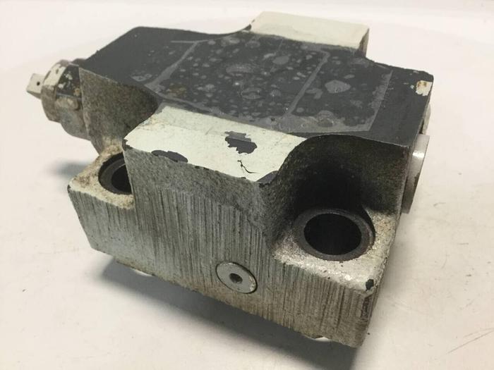 Used VICKERS Valve CVCS25C1S2W24510S24AP10P10 #99574